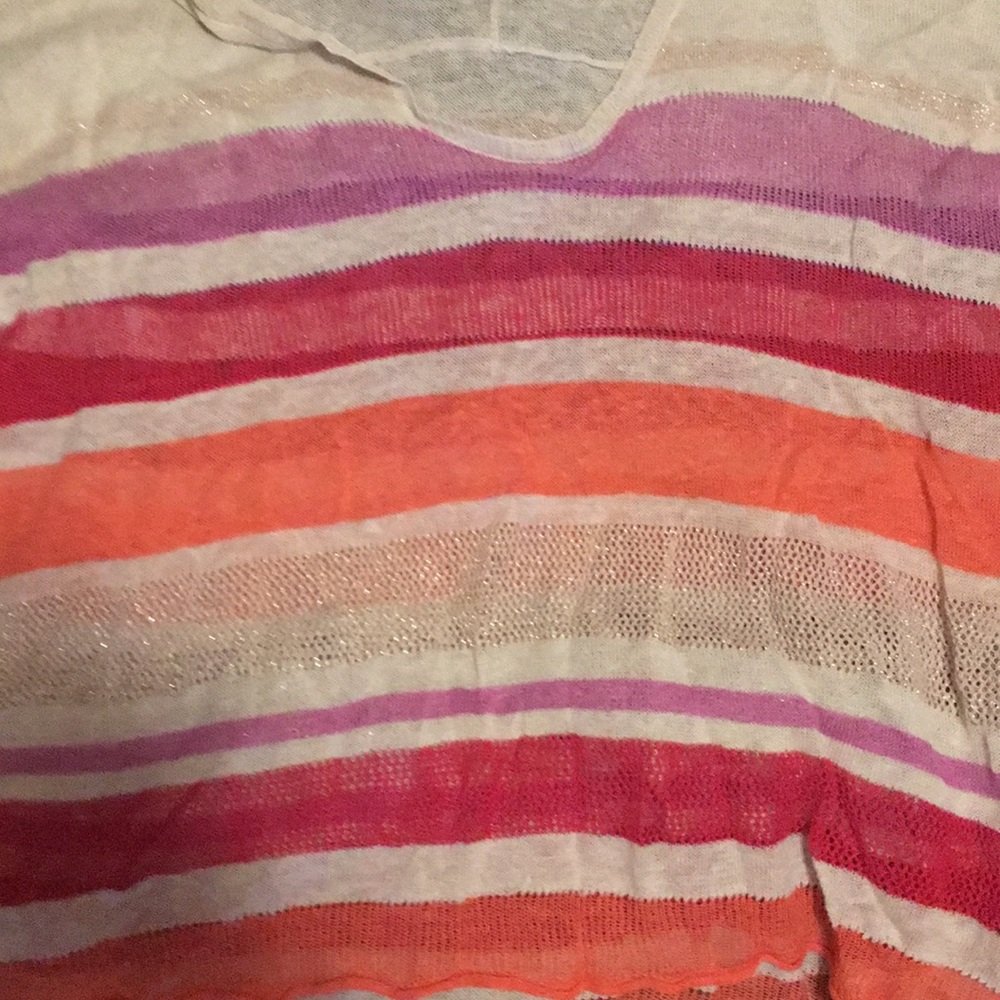 Top - Picture 2 of 3